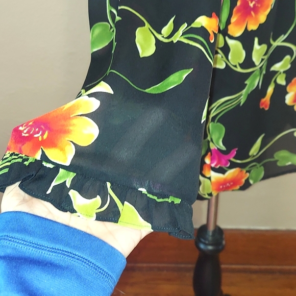 Woman's Worthington Floral Sheer Wrap Blouse - Picture 3 of 7